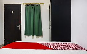 OYO 91257 Royani Residence